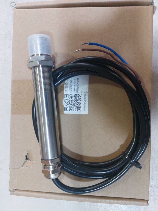 Продается инфракрасный термодатчик для промышленных оборудований.