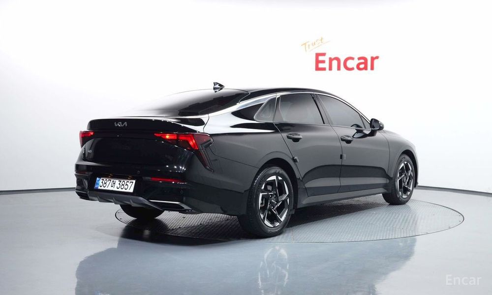 Kia K5 2024 — 2
