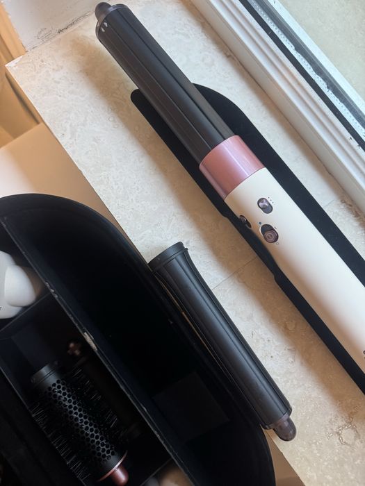 Dyson Airwrap roz