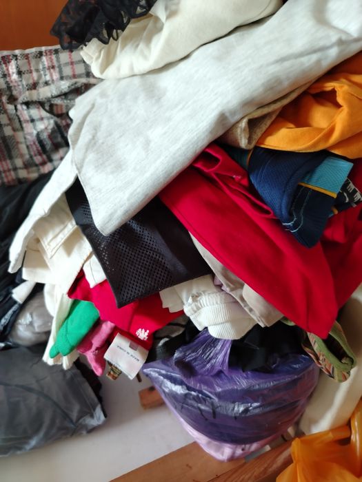 Продам  вещи пакетами