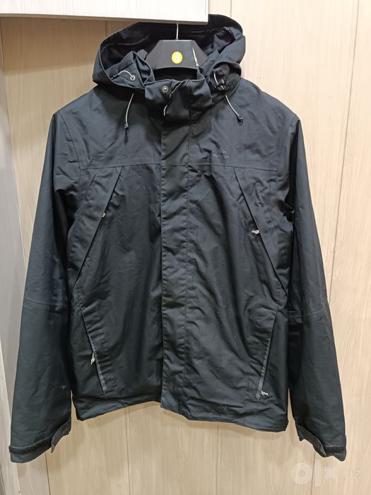 Оригинальная ветровка Decathlon