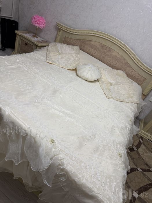 Покриваль сотилади