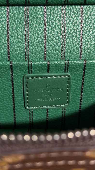 Косметички Louis Vuitton Nice Mini