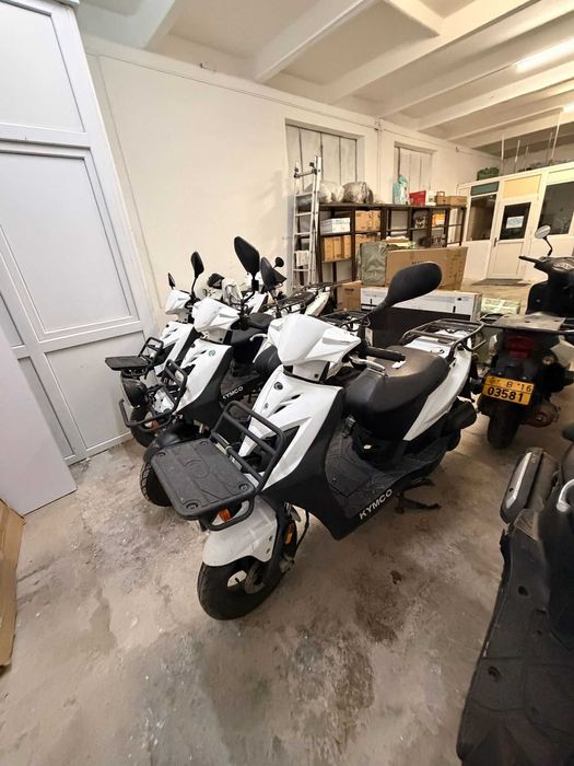 Vand SCUTERE SECOND HAND 50cc, mai multe modele