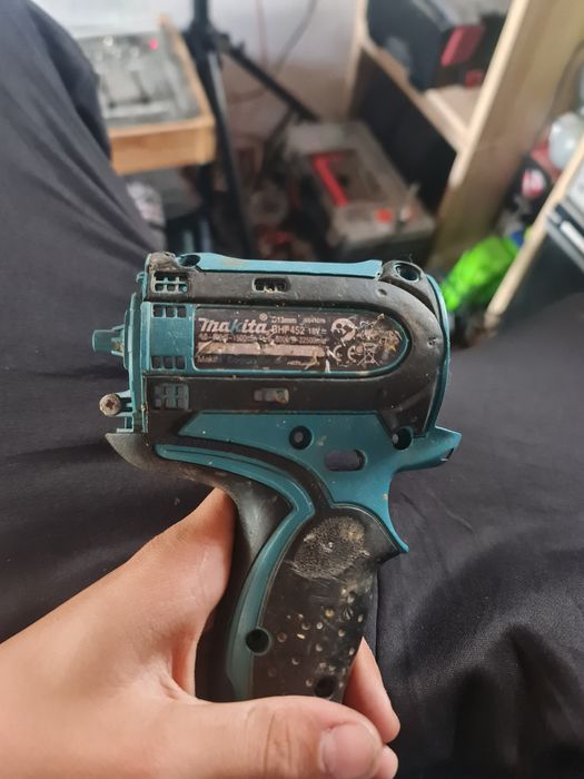 Jumatate dintr o carcasa makita BHP452 (partea stanga)