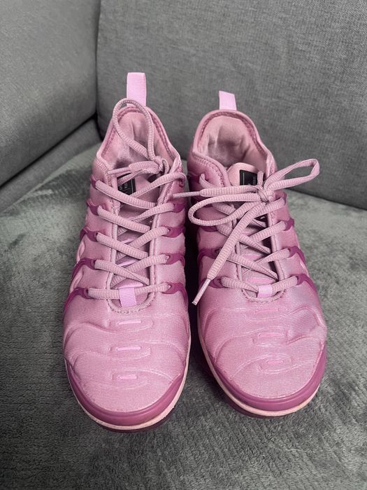 Adidasi nike air vapore max