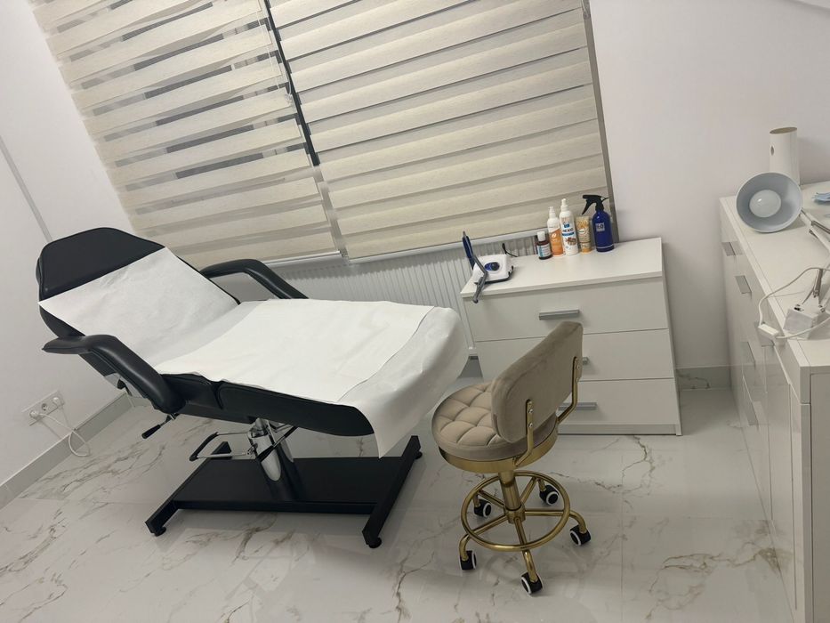High Concept Salon inchiriaza posturi de lucru