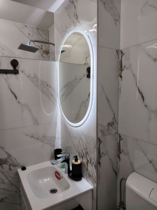 Închiriez apartament ultracentral cu 2 camere