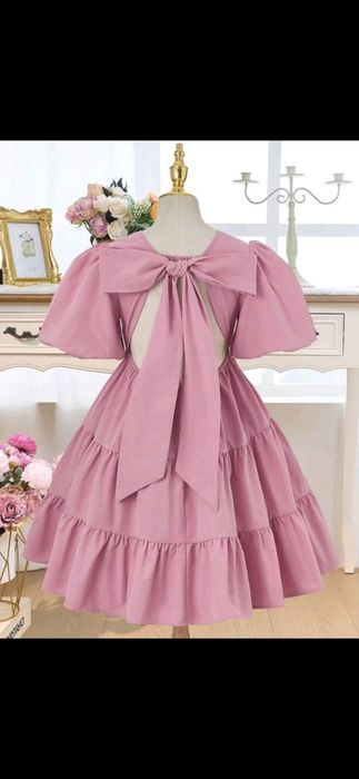 Нова рокля за повод 140 зелена и пепел от рози