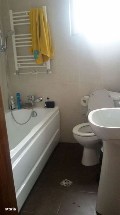 Casa cu etaj zona Drumul Tatarilor