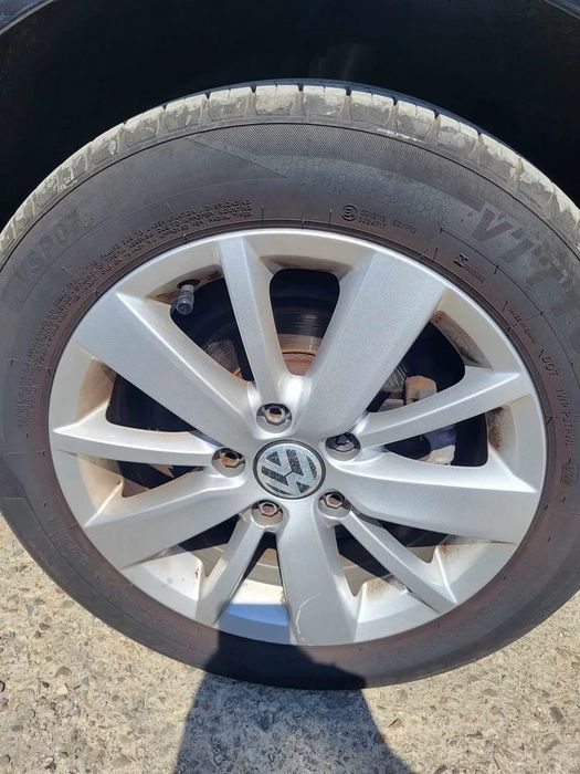 dezmembram volkswagen golf 6 2012 1.6 tdi