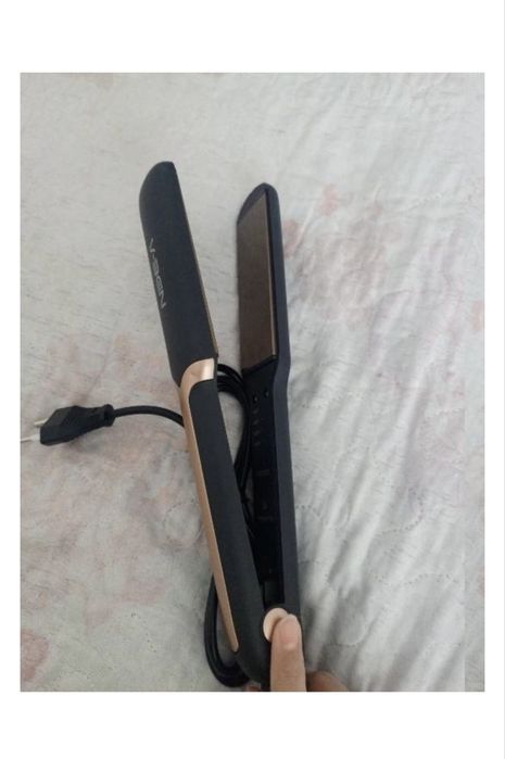 Продаю утюжок новый