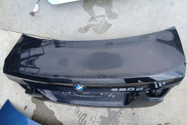 Capota portbagaj BMW Seria 3 E90