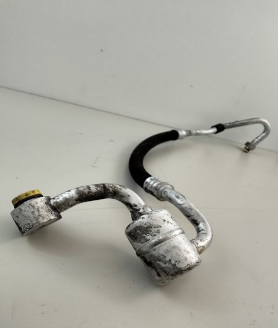 Teava aer conditionat 7L0820744E / 6082773 Porsche Cayenne 955