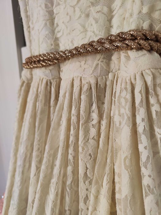 Rochie unicat făcută pe comandă, stil Boho-Chic, lucrată manual