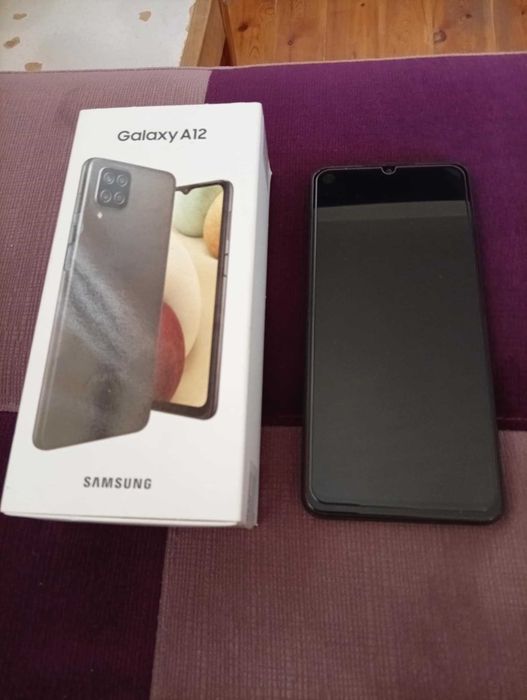 Телефон Самсунг Галакси А12