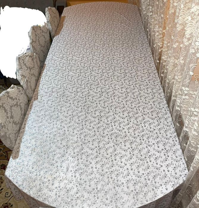 Продам стол со стульями