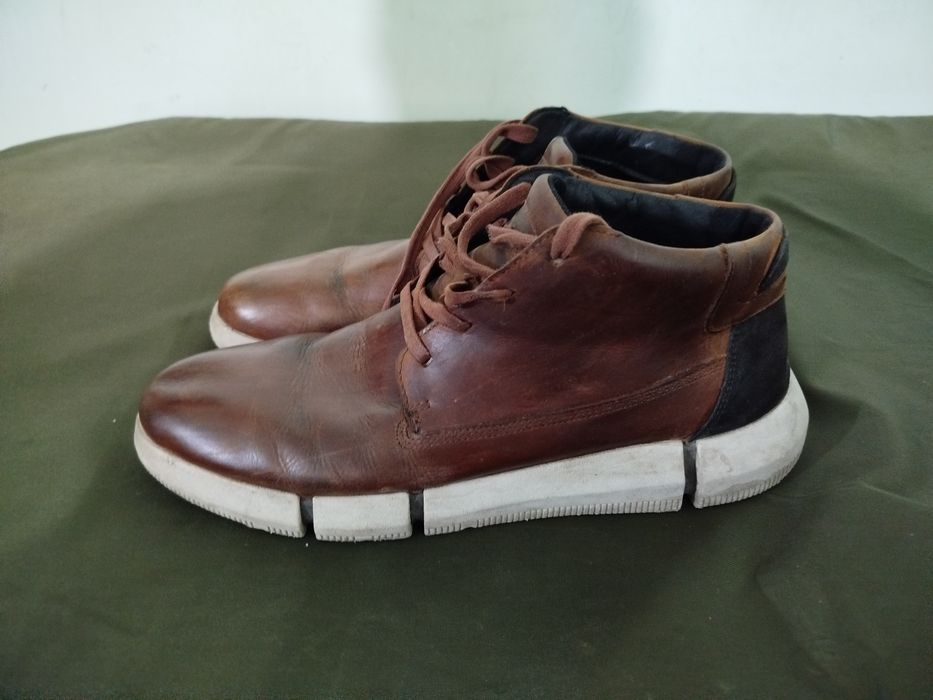 Продам кожаную обувь.