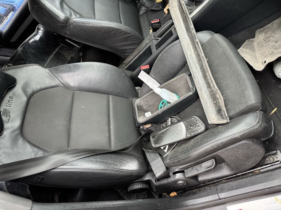 Продавам ауди а4 б7 на части