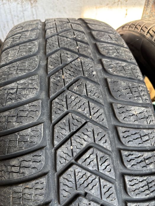 4бр Зимни гуми 225/45/18 Pirelli Sottozero 3