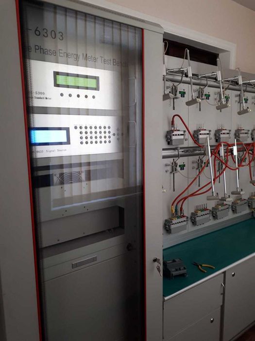Продается стенд СИ HS-6303