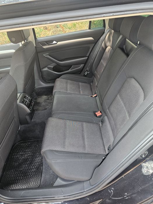 Vând vw passat b8 2017 1.6 tdi 120cp euro 6
