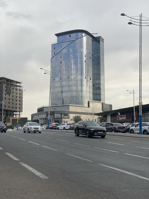 Сдам готовый офис с мебелью в бизнес центре А класса, рядом с метро