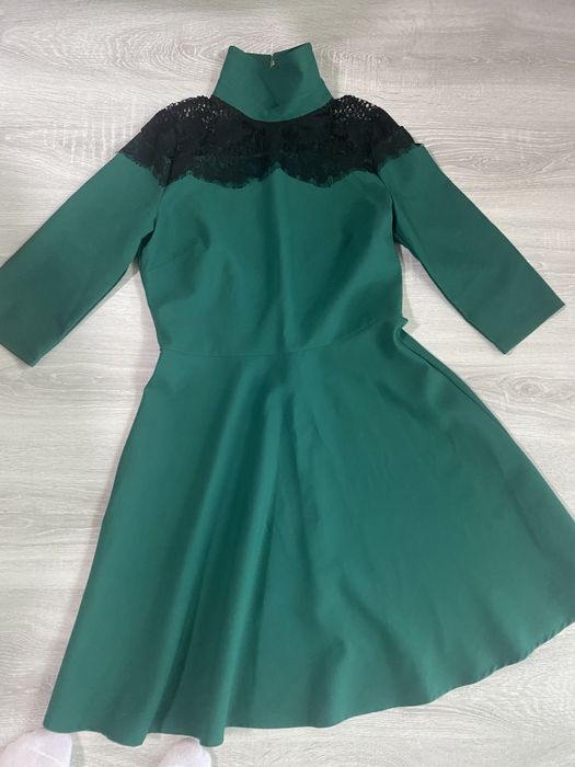 Официални рокли