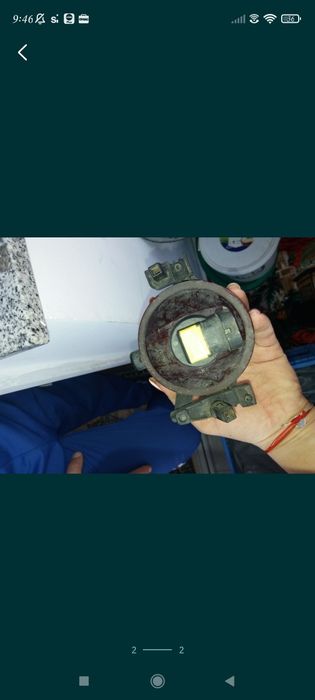 Proiector Ford focus 2