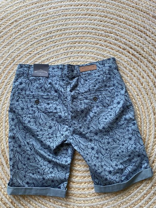Pantaloni scurti bruce and butler noi cu eticheta