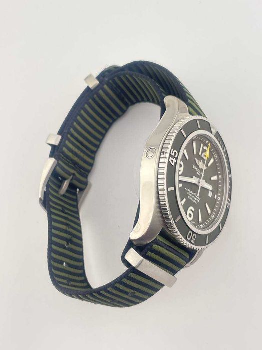 Часы Breitling Superocean Green
