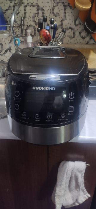 Redmond orginal multivarka sotiladi yengi