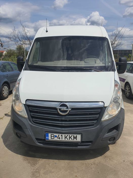 Autoutilitara Opel Movano