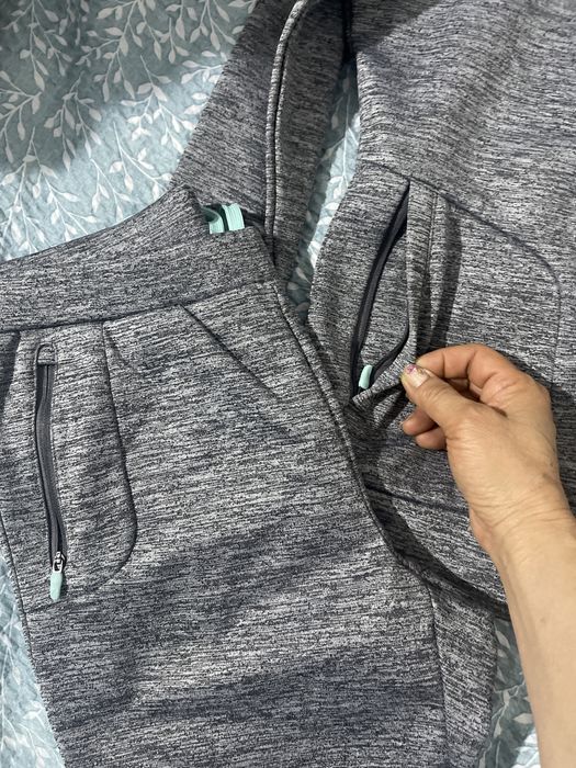 Женский спорт костюм