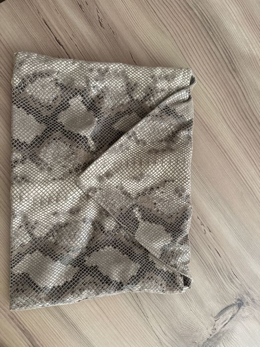 Кожени чанти/original Guess /Liu Jo//ЗмийскаКожа/Guess LUXE/Adidas/