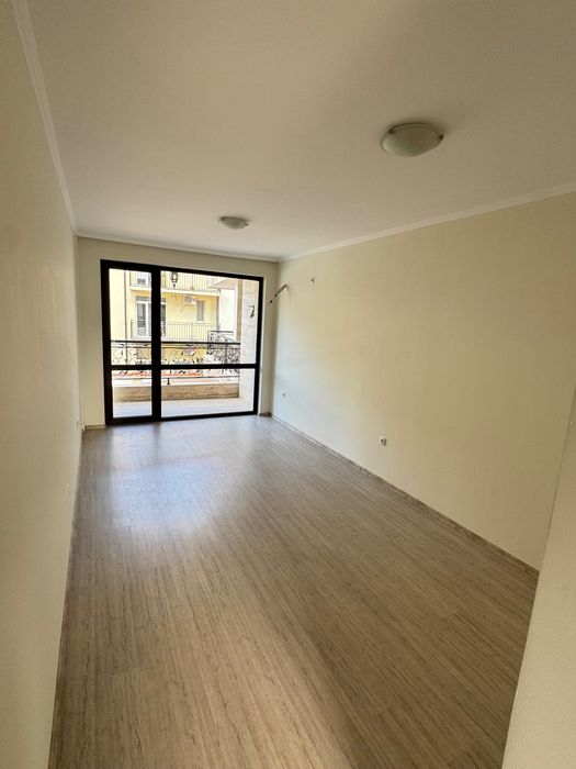 Продава се Едностаен апартамент в к.к. Слънчев бряг - 37 кв.м за 1800 €/кв.м - Снимка #4