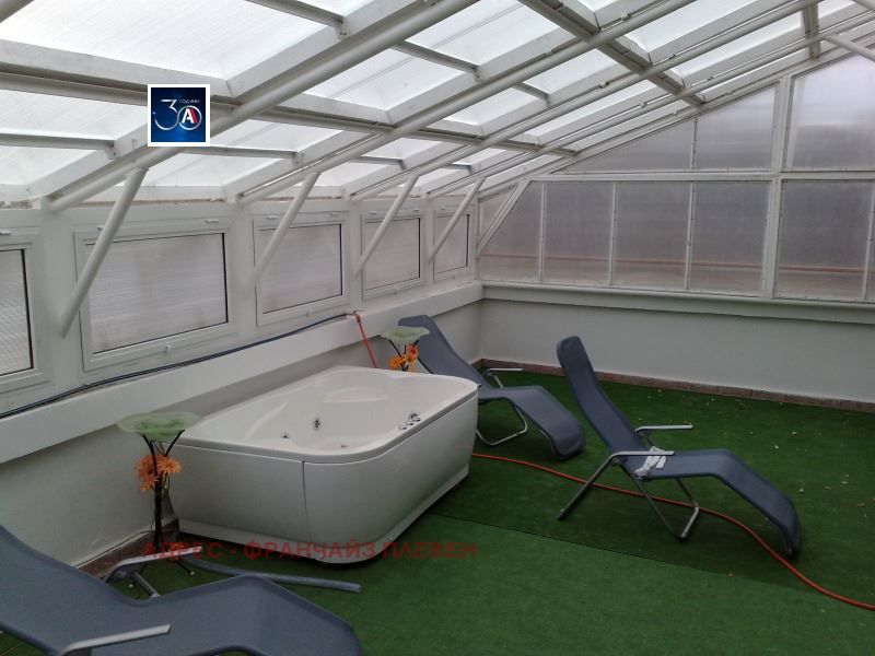 Продава се Склад в Плевен, Широк център - 1962 кв.м за 306 €/кв.м - Снимка #4