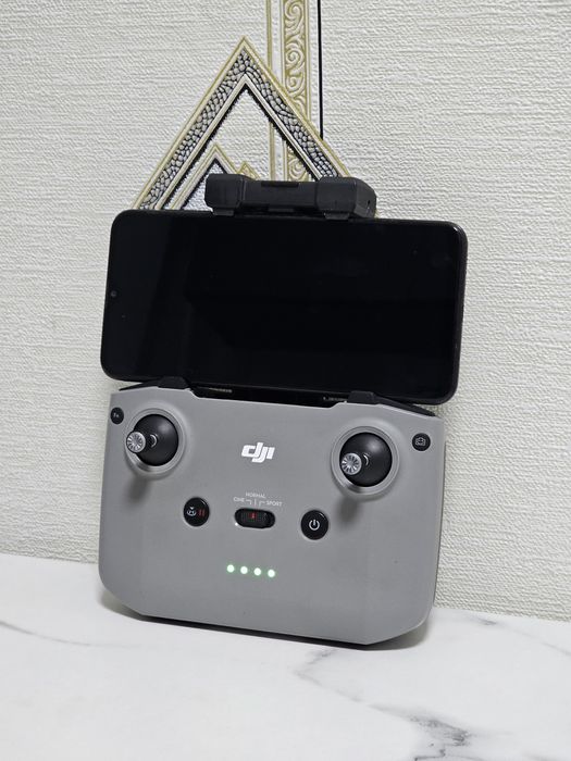 Квадрокоптер/Дрон DJI Mini 2 SE