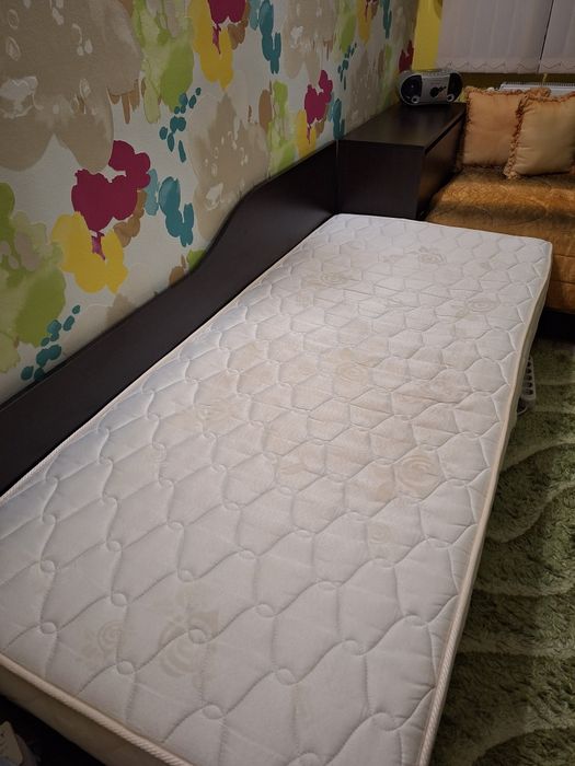 Ъглови легла с механизъм и матраци