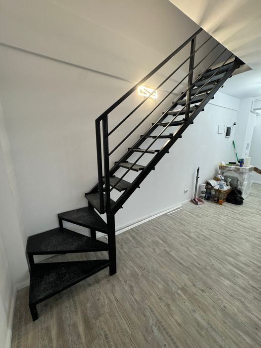 Mobilier din lemn masiv la comandă | Proiectare & LED integrate