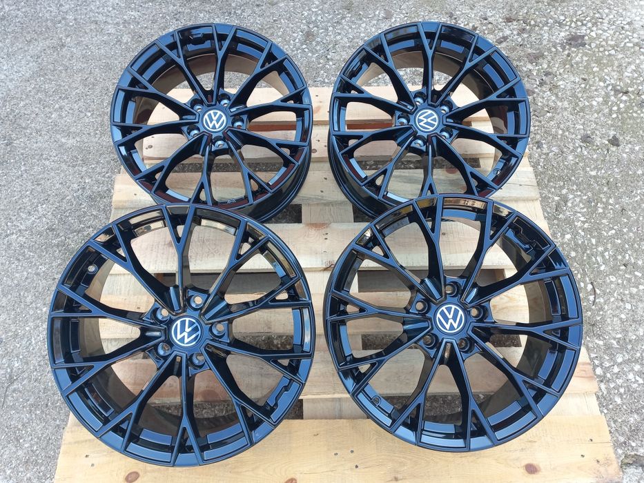 17"Vw Gtd GtiBlack Gloss 7.5j et40 Golf Passat Tiguan Touran Caddy Seat Škoda Чисто Нови