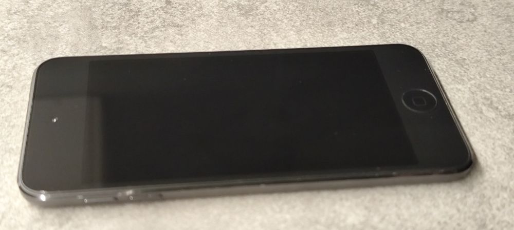 iPod Touch 7th generation 32 Gb grey