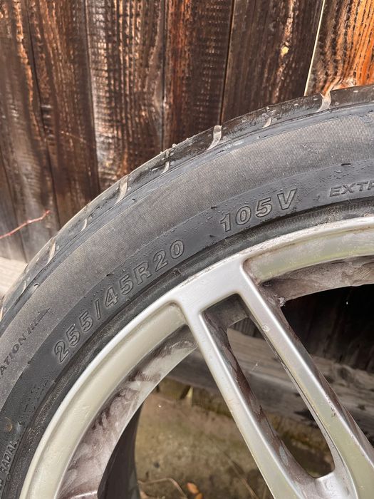 Set jante de aliaj originale Audi Q5+anvelope