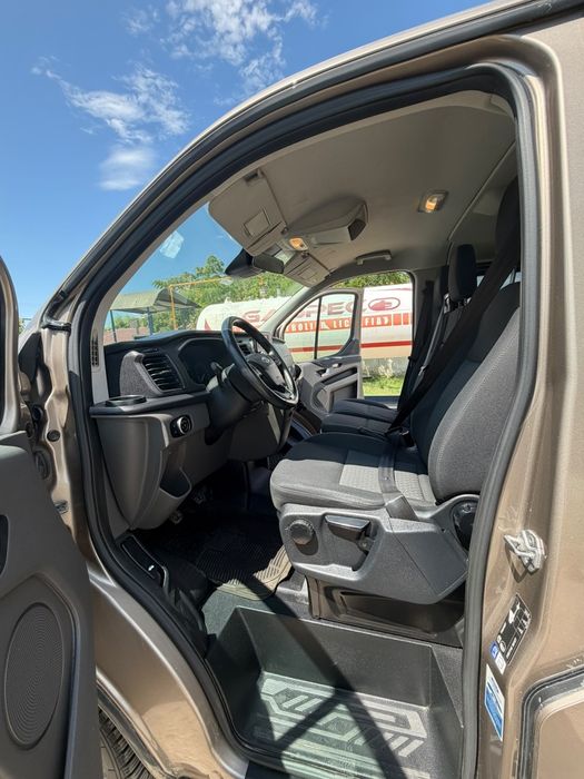 Ford Tranzit Costum/8+1 Locuri/Propietar de Noua