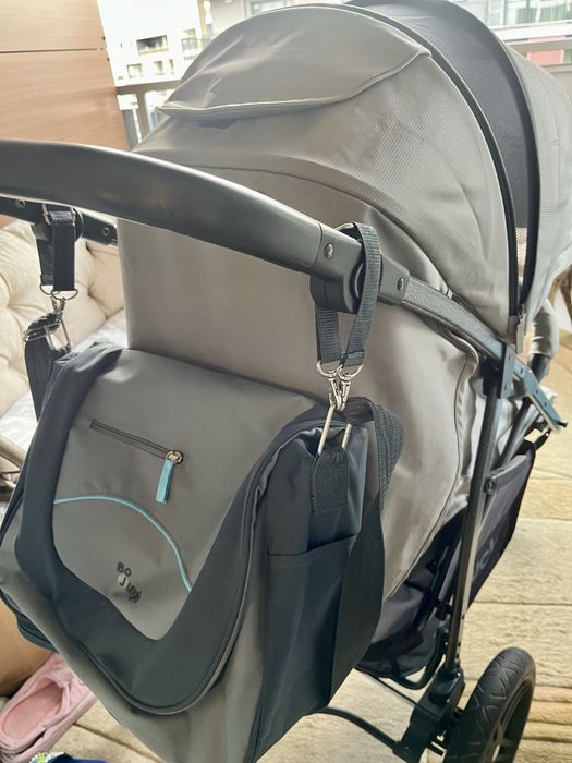 Geanta bebelus cu saltea de schimbat