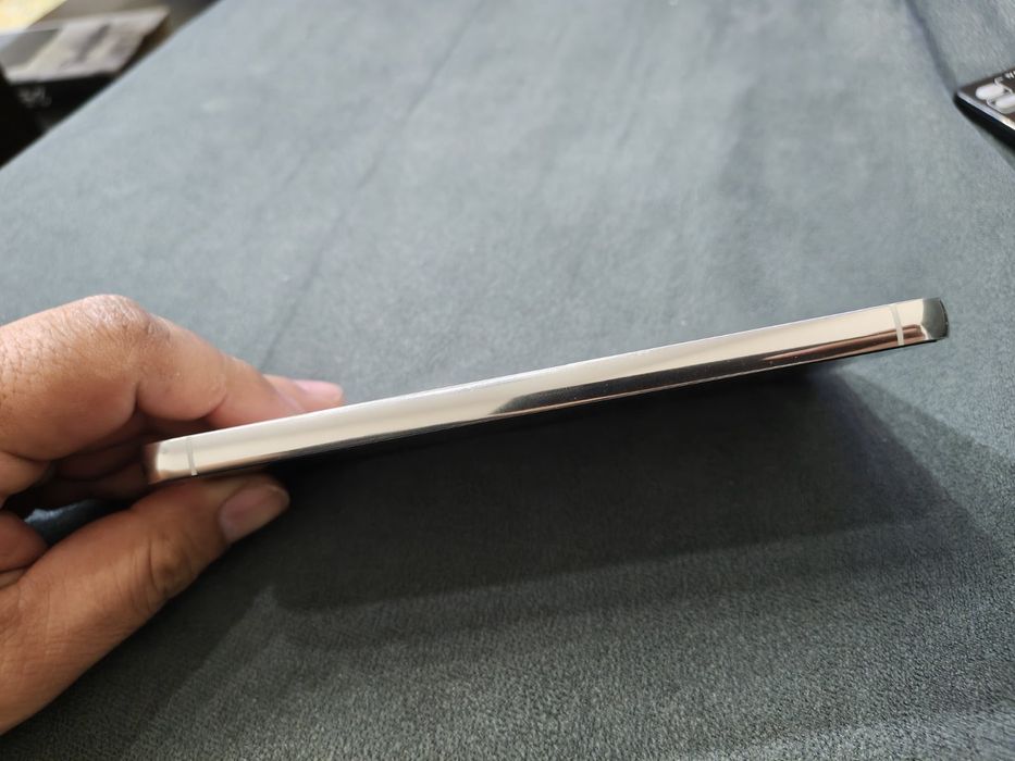 Samsung S23 PlUS 256 GB