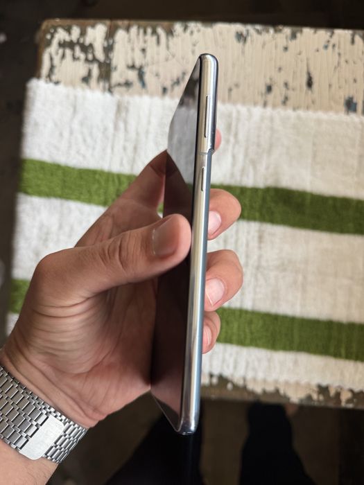samsung s21+ pamit 8.256g holati ideal karea region iwlawi zor