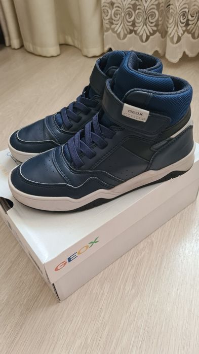 Ботинки детские кожаные