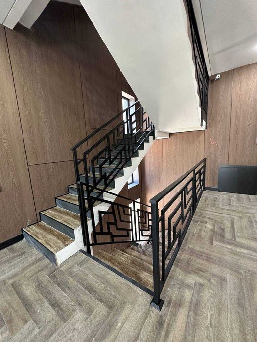 Аренда бизнес-центра в самом центре города — Луначарского 402м2 (N176)