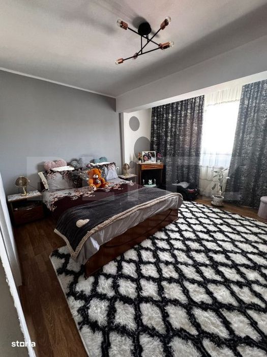 Apartament cu 4 camere, 79 mp, mobilat si utilat, zona Blocuri — fotografia 3